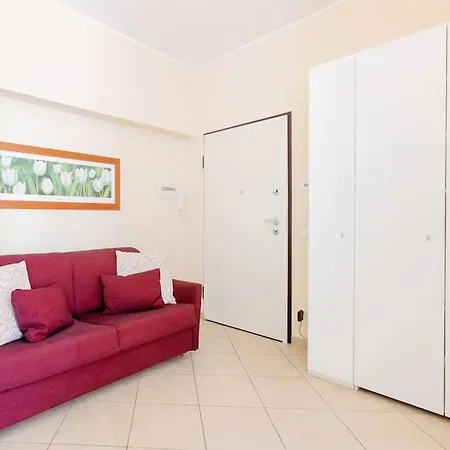 Апартаменты Ariston-ciclabile Casa In Centro Санремо